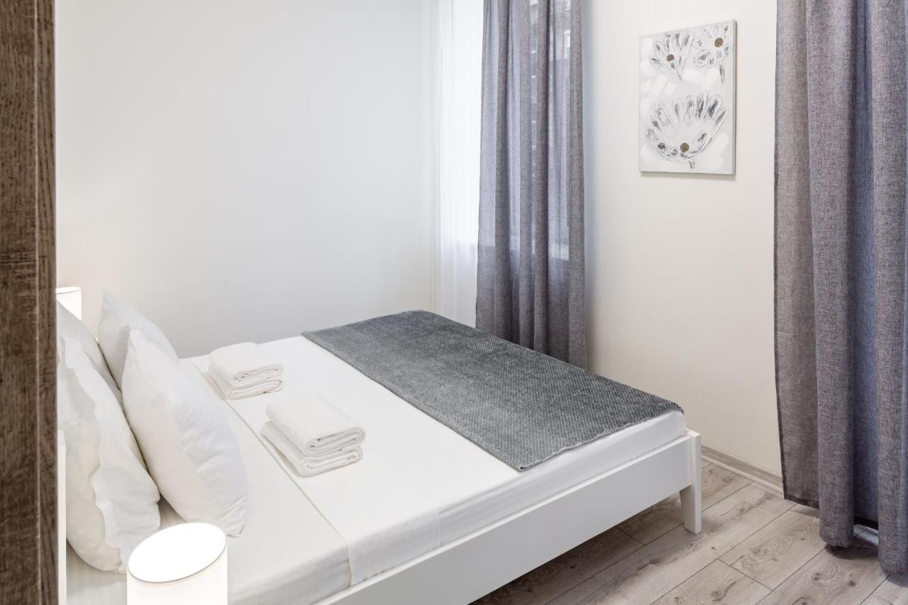 Alfa Apartments Kulisha 40 Lviv Buitenkant foto