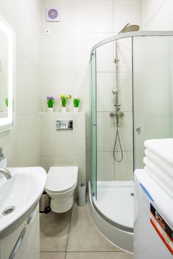Alfa Apartments Kulisha 40 Lviv Buitenkant foto