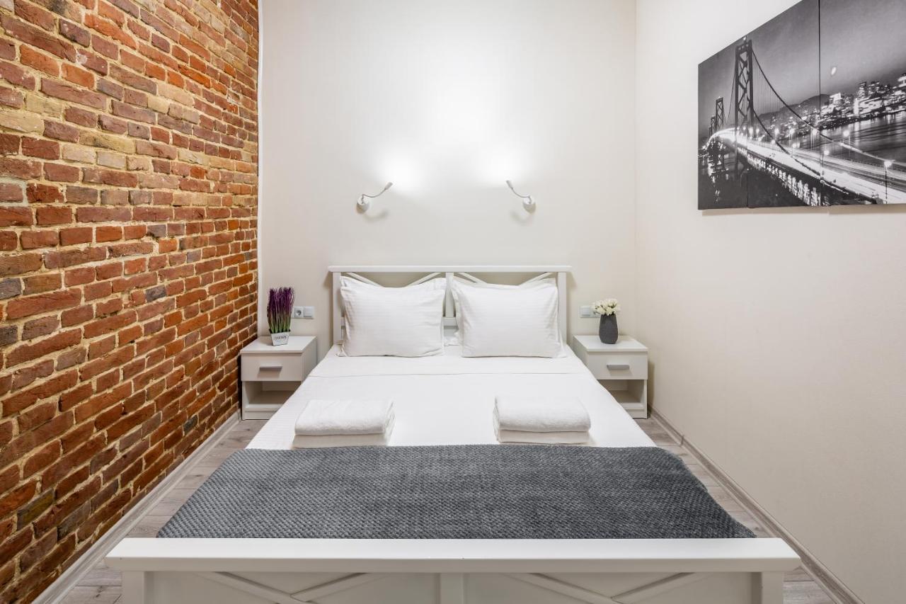 Alfa Apartments Kulisha 40 Lviv Buitenkant foto