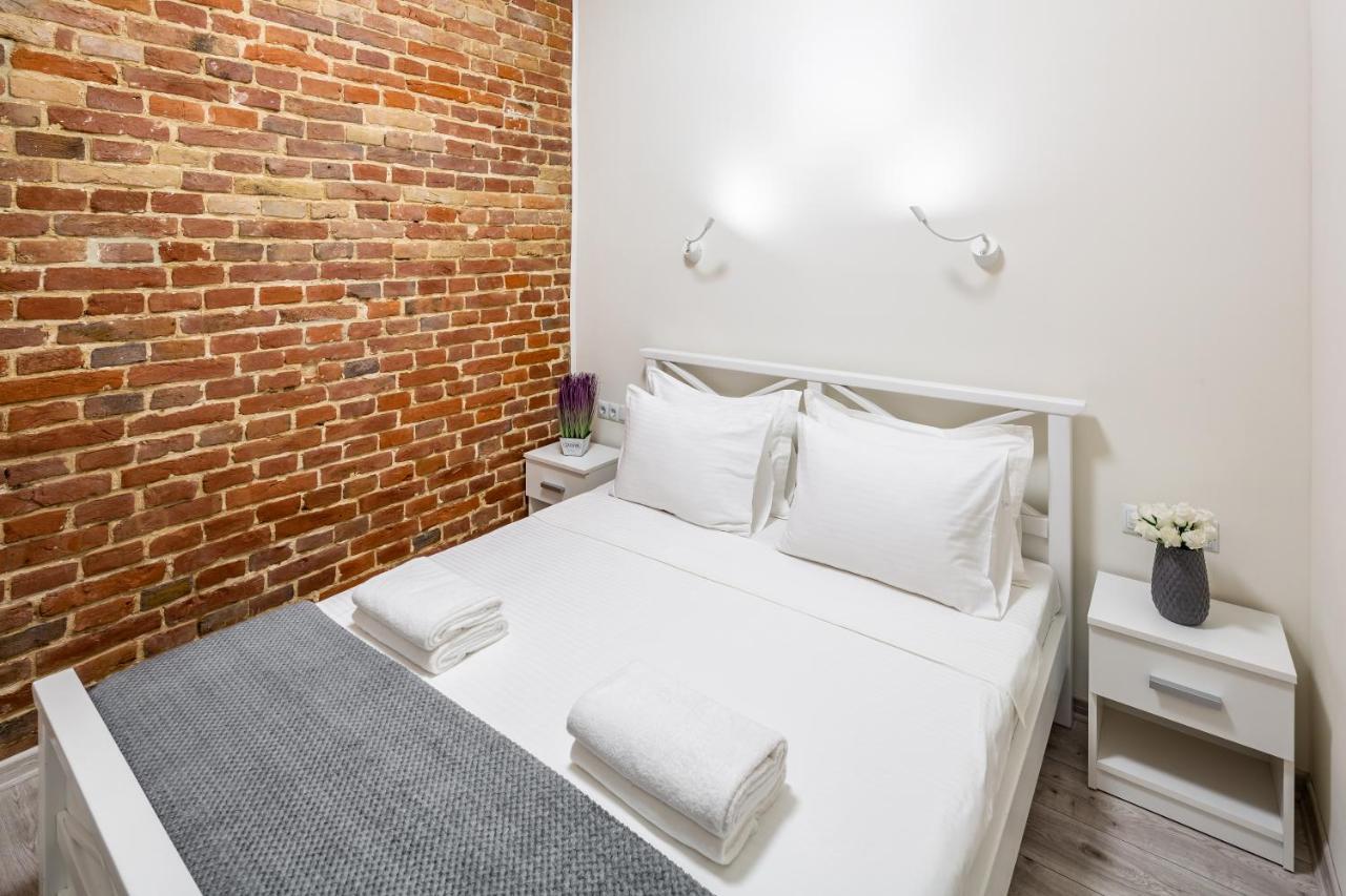 Alfa Apartments Kulisha 40 Lviv Buitenkant foto