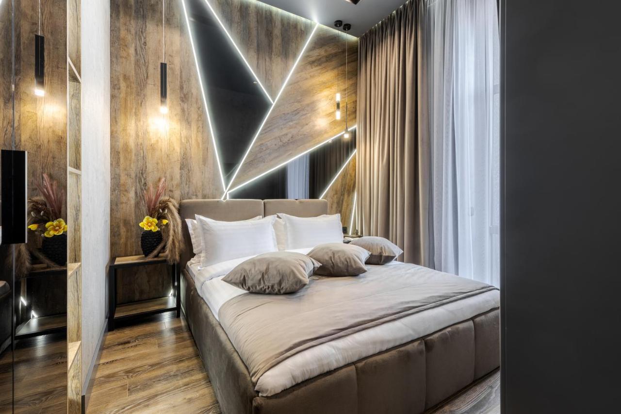 Alfa Apartments Kulisha 40 Lviv Buitenkant foto