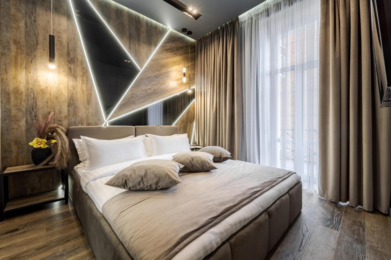 Alfa Apartments Kulisha 40 Lviv Buitenkant foto